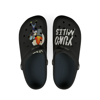 Invader Yuno - Crocs